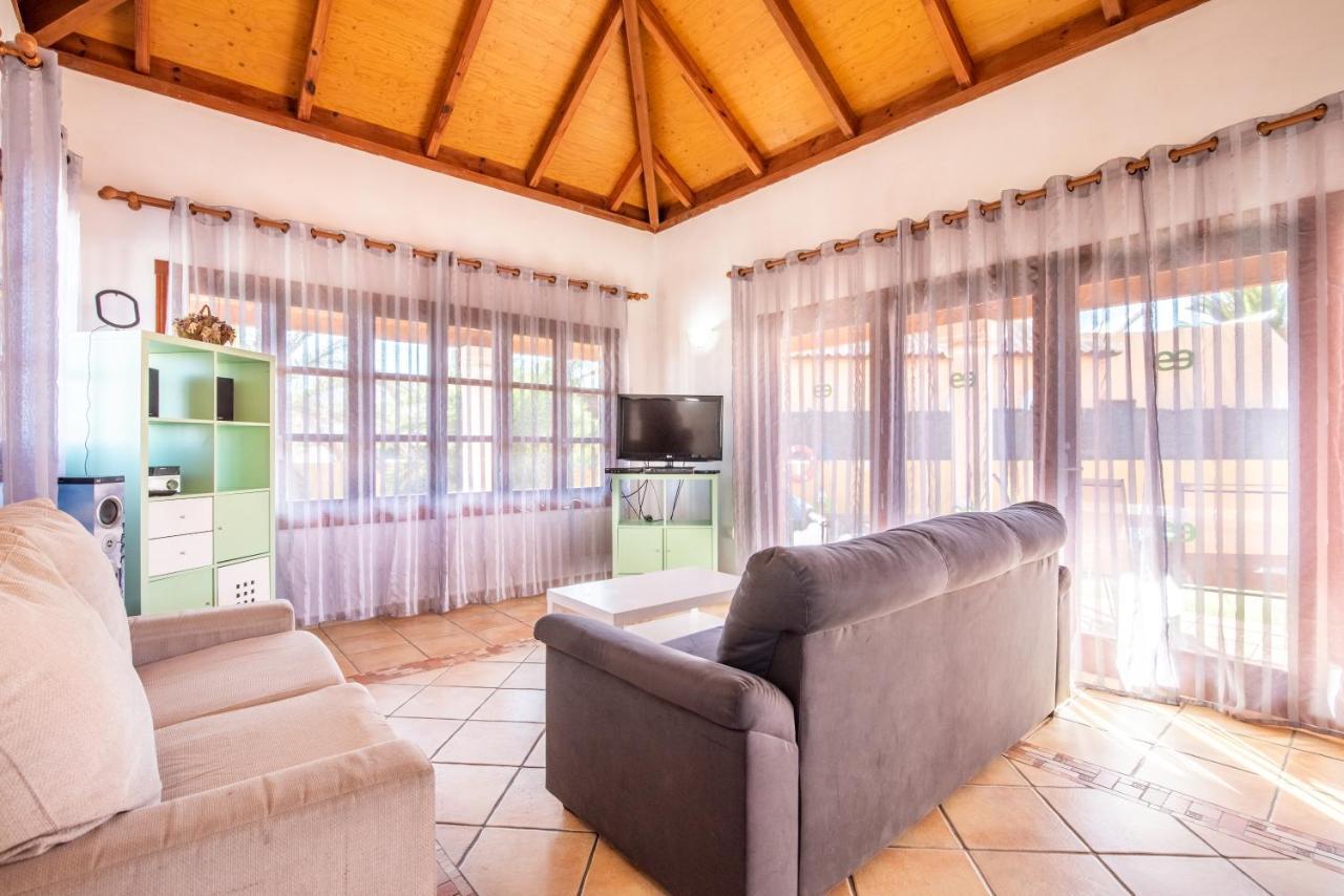 Ereza Villas Brisas Del Mar Corralejo Exterior photo
